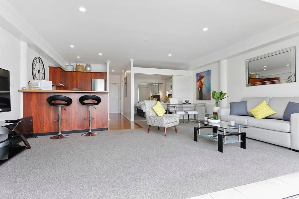 Spacious Water-Front Apartment -Princes Wharf 2219 Auckland Esterno foto